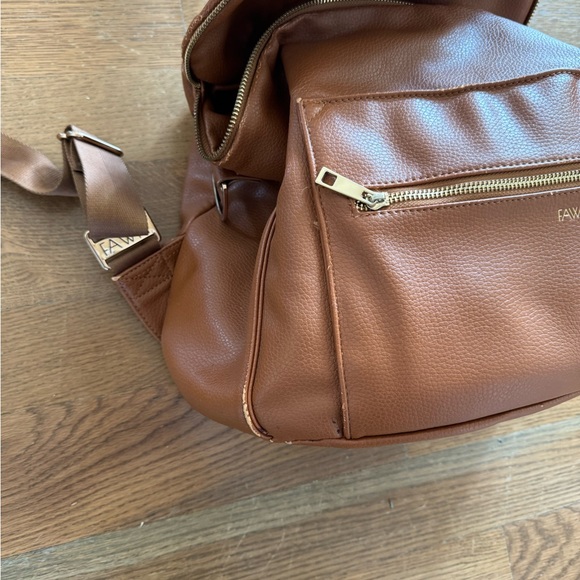 Fawn Design Bag - Picture 2 of 4